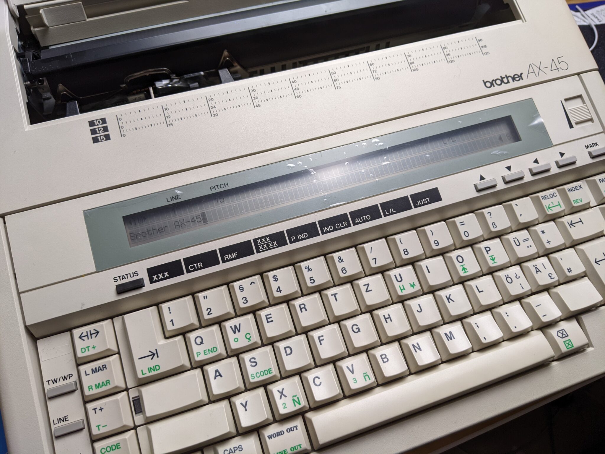 Brother AX45 Manual / Bedienungsanleitung / Daisy Wheel Typewriter